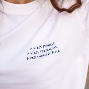 A veces princesa, a veces terreneitor a veces gallo de pelea