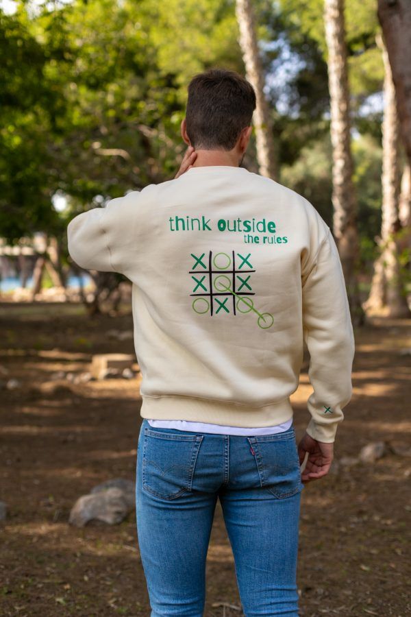 Sudadera Think outside the rules